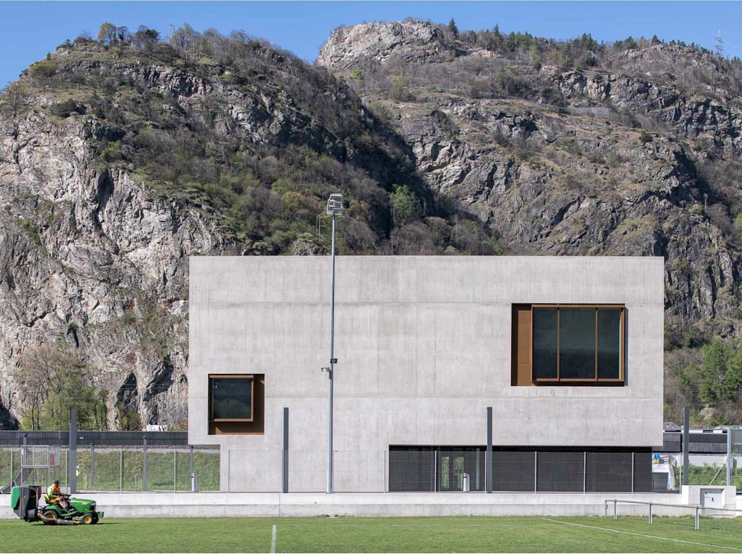 Neubau Sporthalle in Vernayaz, 2015-2019