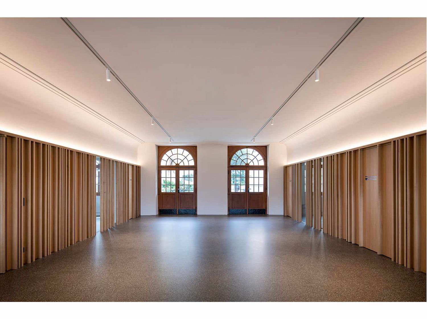 Umbau Bahnhof Le Bouveret zur Gemeindeverwaltung Port-Valais, 2016-2018